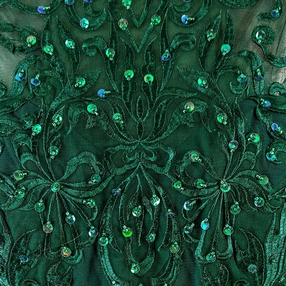 JJ's House green sequined special occasions dress - Picture 3 of 9